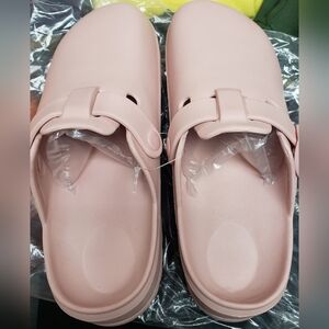 Women’s Pale Pink Comfort Clog - Lightweight Slip-On